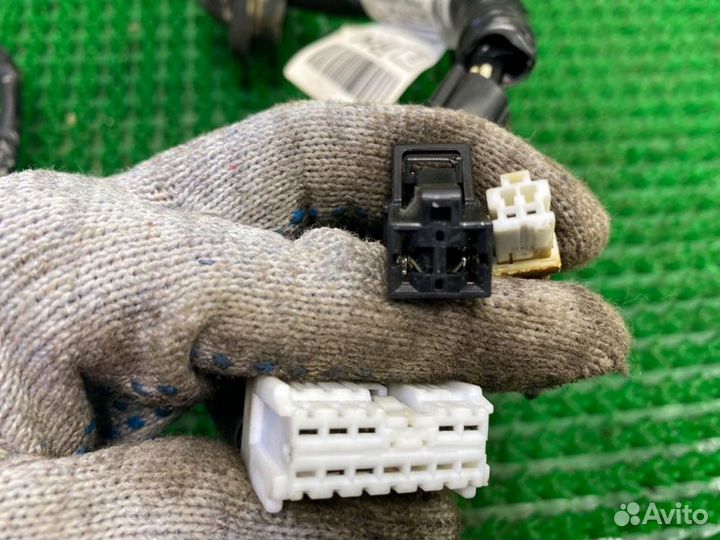 Проводка (коса) багажника Nissan Juke F15 HR16DE