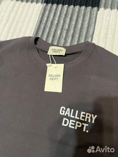 Gallery Dept футболка