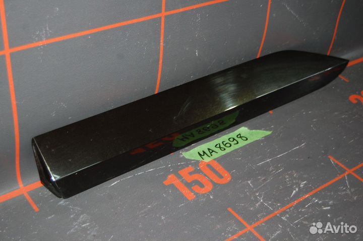 Накладка двери задней левой - Skoda Superb 3