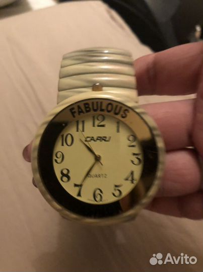 Часы наручные на батарейках СССР