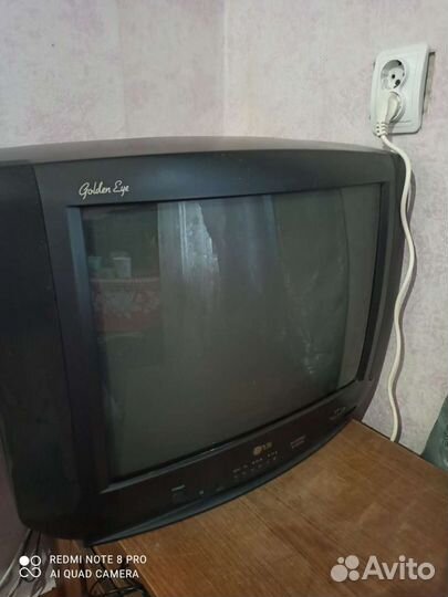 Телевизор б/у