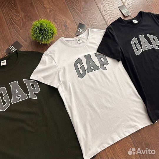 Футболка GAP