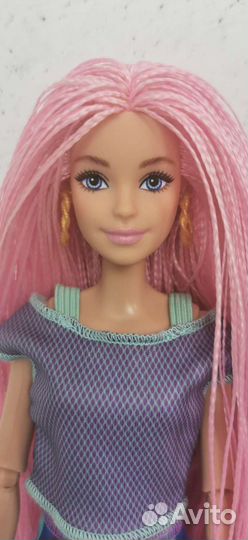 Кукла Барби
