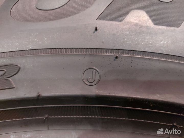 Pirelli Scorpion Winter 255/40 R22 103H