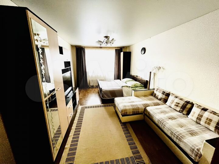 2-к. квартира, 84 м², 1/10 эт.