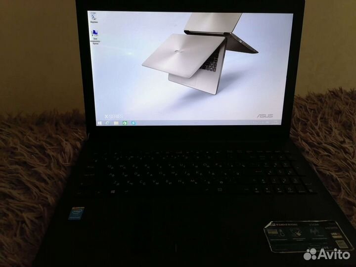 Ноутбук asus x553m