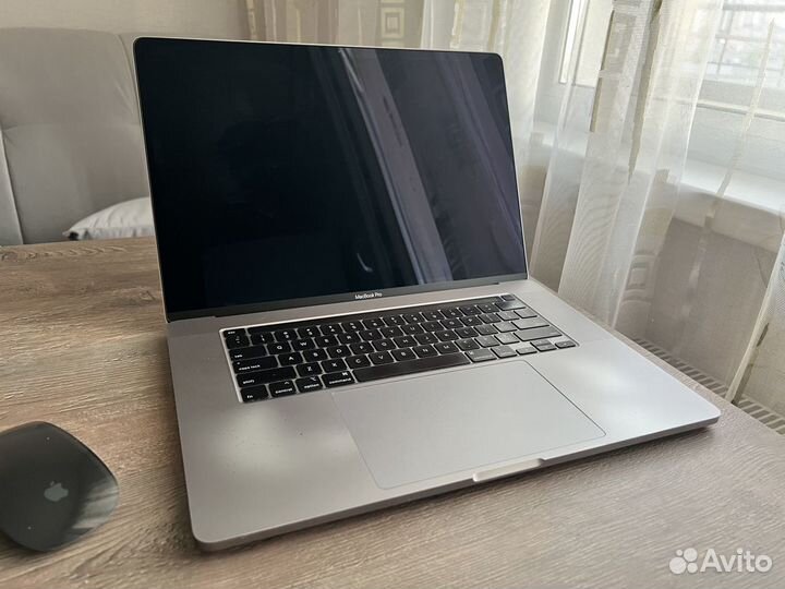 Macbook Pro 16 2019 i9 16gb 1tb