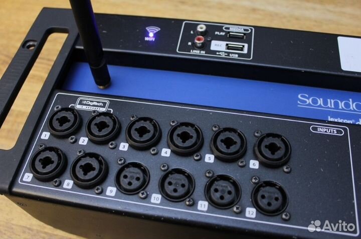 Цифровой микшерный пульт Soundcraft Ui16