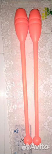 Булавы гимнастические