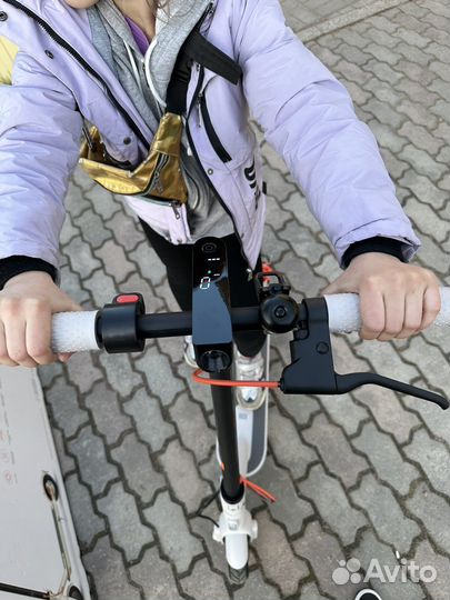 Электросамокат xiaomi Mi electric scooter 3