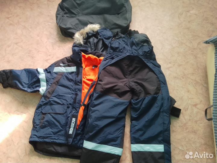 Продам зимний комплект монблан ультра, подшлемник