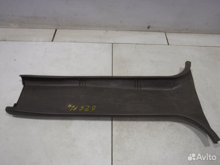 Обшивка стойки средней Pajero Sport Montero K9