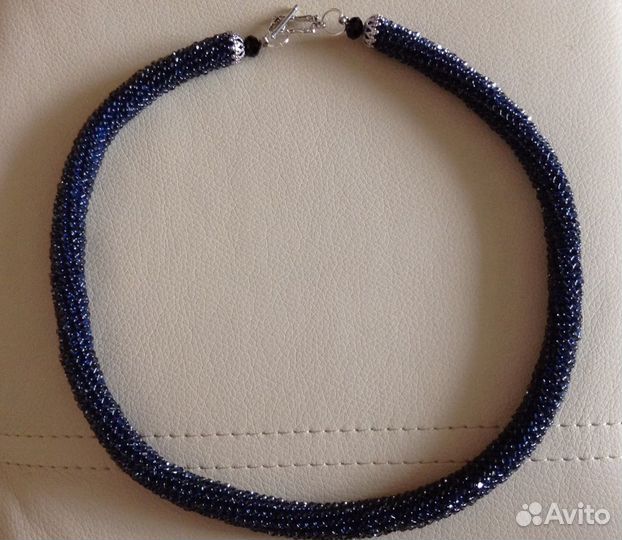 Колье из бисера