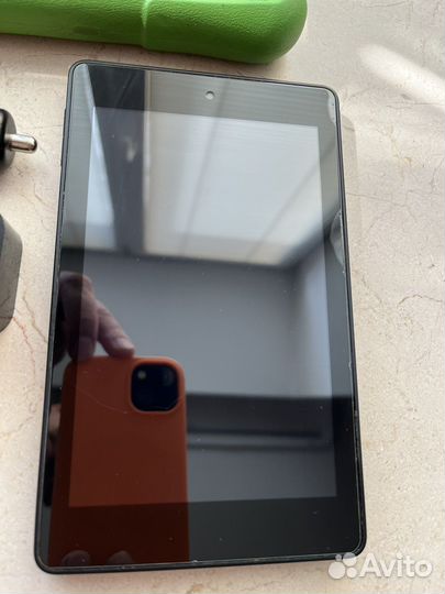 Планшет Amazon Fire HD 6 8GB + защитный чехол