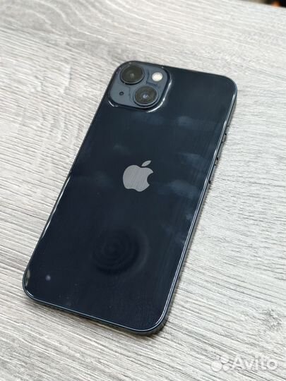 Корпус на iPhone 13