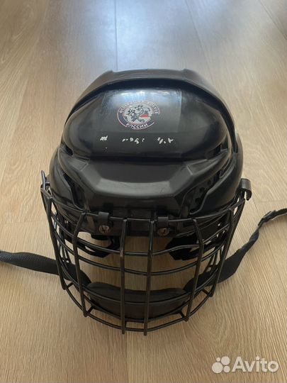 Хоккейная экипировка