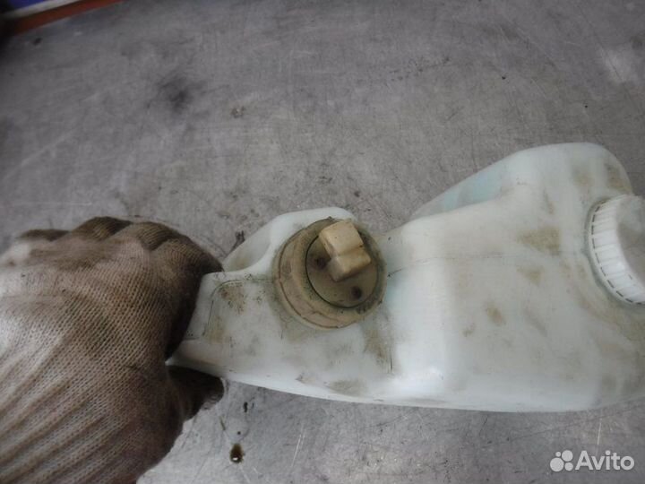 Бачок омывателя Ваз 2110 21114 2006