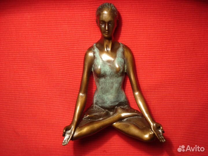 Бюст Фитнес Клуб Асана Медитация Бронза 1946г US