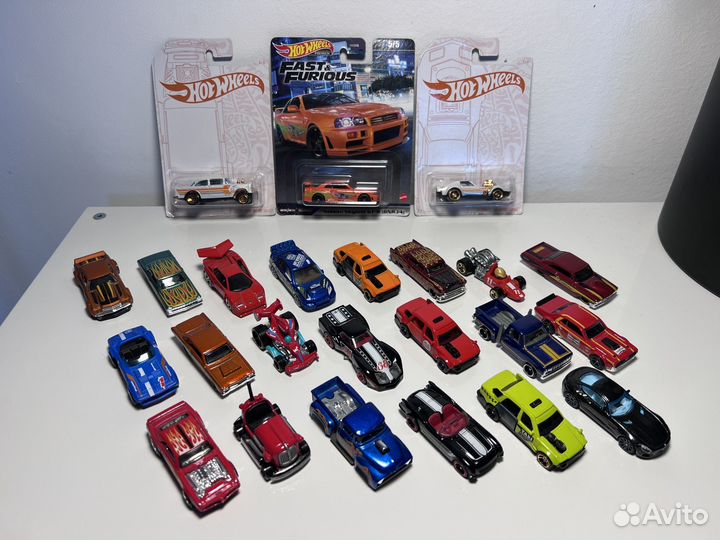 Машинки Hot Wheels 1:64