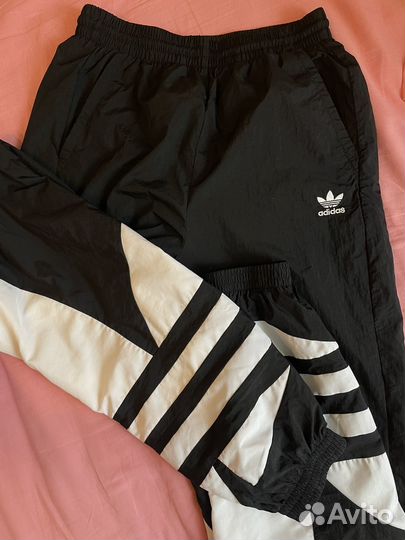 Спортивные штаны женские adidas