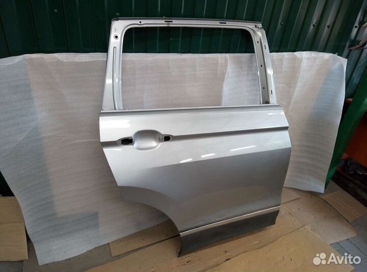 Volkswagen tiguan 2 дверь задняя правая