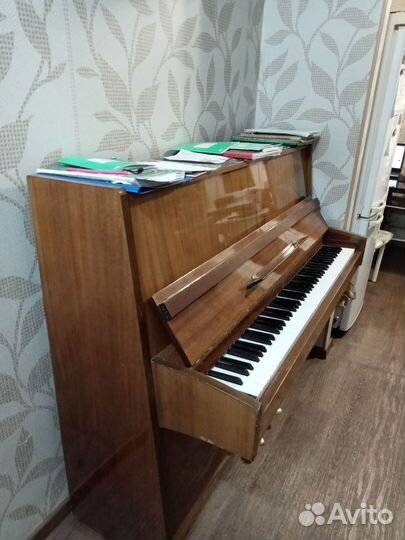 Пианино отдам бесплатно