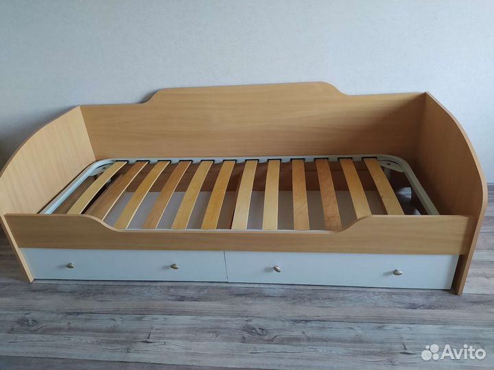 Кровать детская