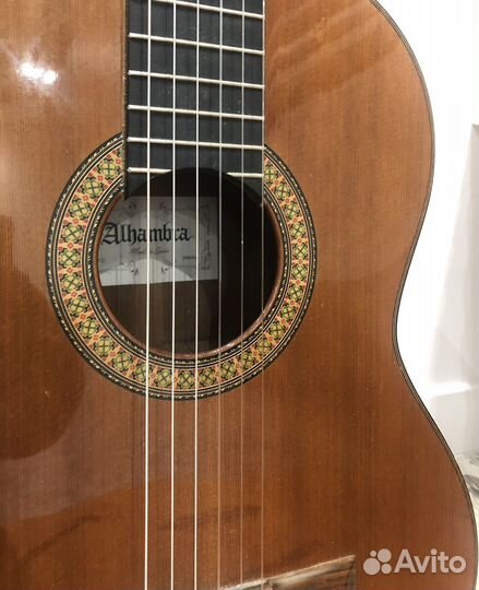 Классическая гитара alhambra 7c