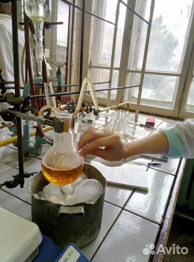 Репетитор-педагог по химии и биологии