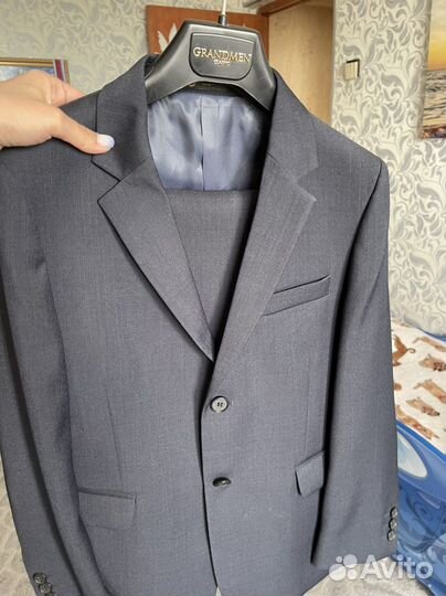 Школьный костюм