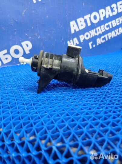 Корректор фар Renault Logan 1 седан 2011