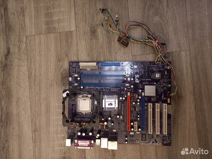 Процессор pentium 4 2.8 lga775 sl8u5 + мат. плата