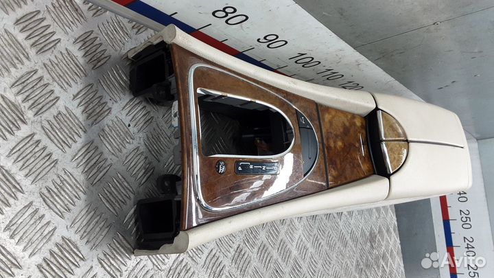 Подлокотник Mercedes-Benz E-Класс W210/S210 рест