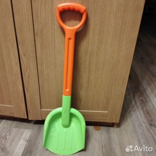 Детская объёмная лопатка для снега Полесье