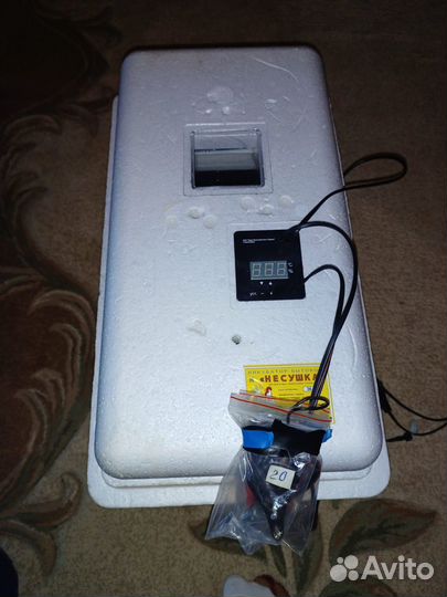 Инкубатор несушка 36