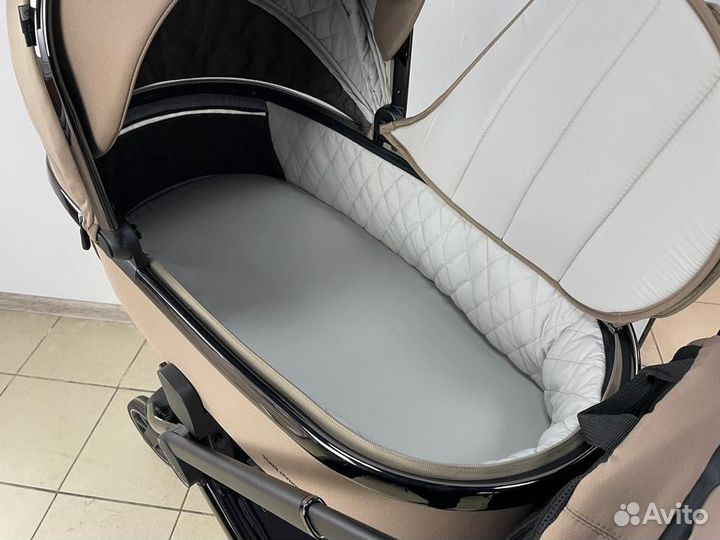Детская коляска Carrello Ultimo
