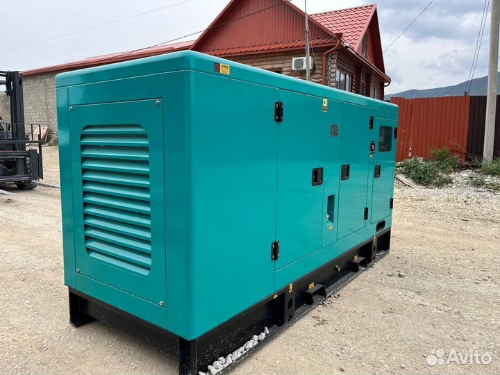 Дизельный генератор 100 кВт в кожухе с авр
