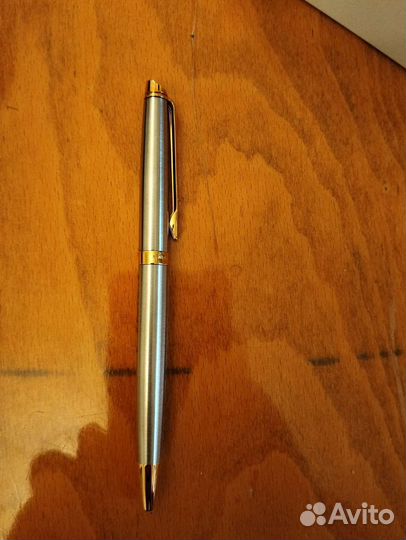 Шариковая ручка waterman в подарок