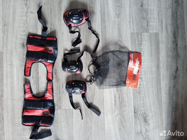 Шлемы и защита