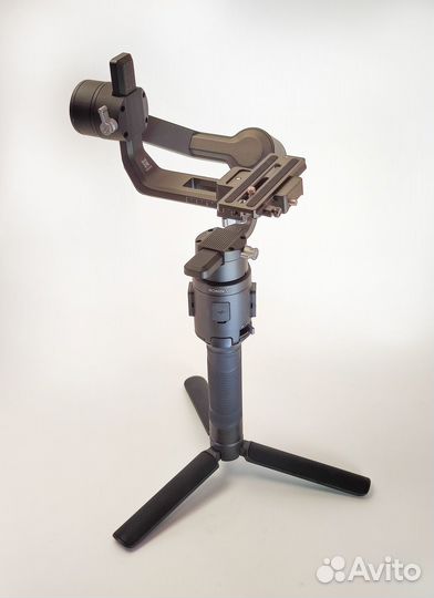 Электрический стабилизатор DJI Ronin-SC