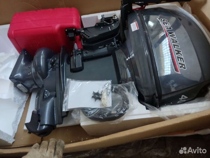 Лодочный мотор с водометной насадкой