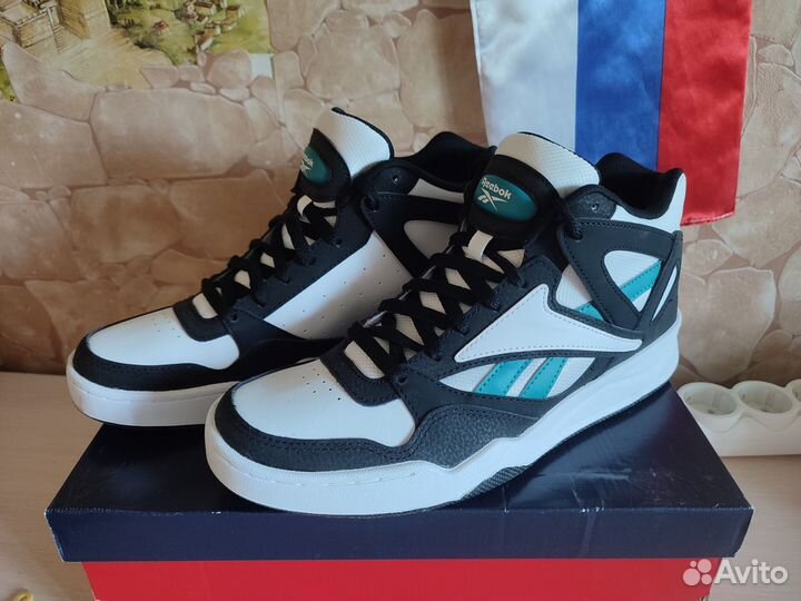 Кроссовки мужские 42 размер