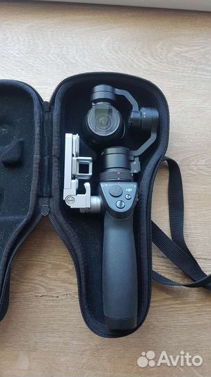 Экшн-камера со стедикамом DJI Osmo (OM160)