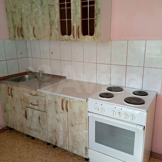 2-к. квартира, 55 м², 6/10 эт.