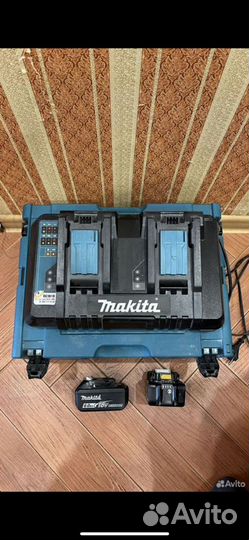 Перфоратор makita