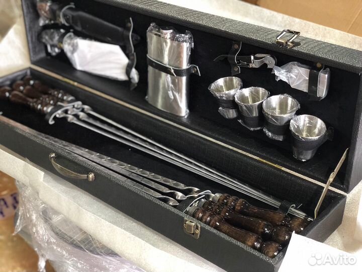 Подарочный набор шампуров Ястреб