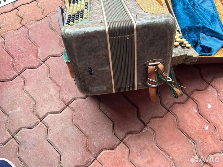 Баян аккордеон