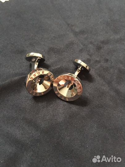 Запонки новые Hugo Boss