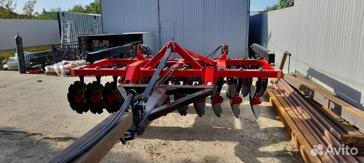 Борона, 2023
