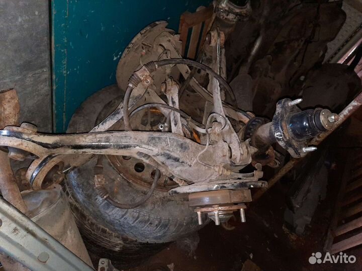 Mitsubishi lancer 9 ступицы рычаги задние